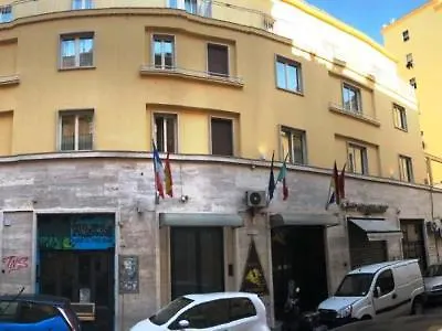 Pyramid Отель 3*