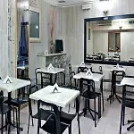 Hotel Pyramid 3*