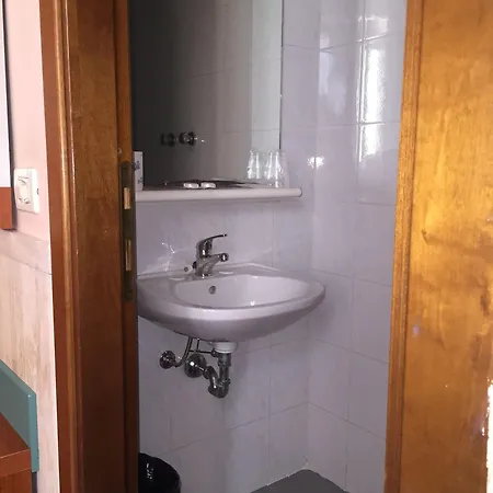 Pyramid Szálloda 3*