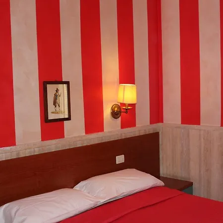 Pyramid Szálloda Róma